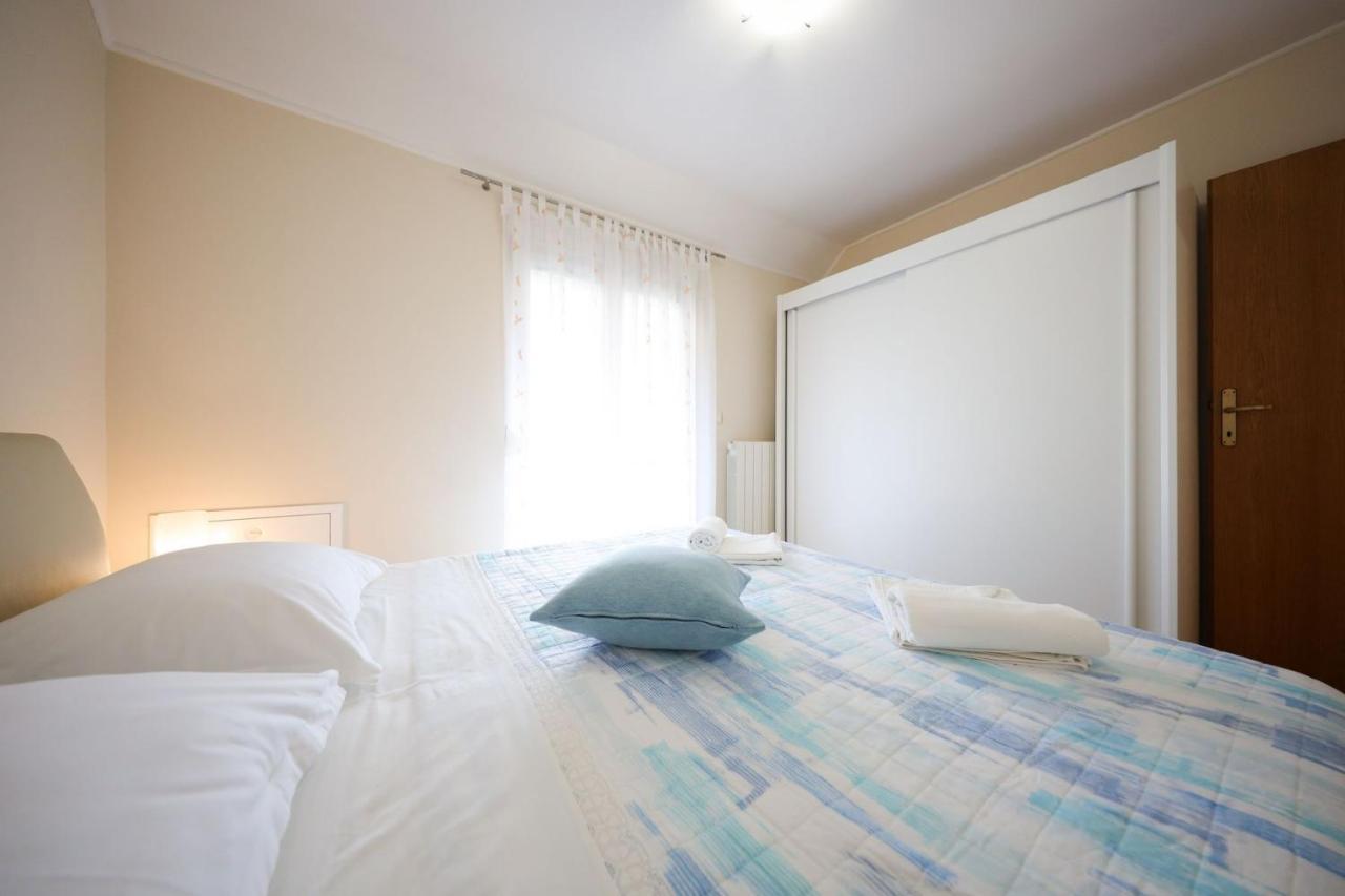 Apartments Mira Zadar Exterior photo