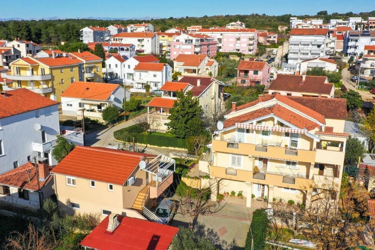 Apartments Mira Zadar Exterior photo